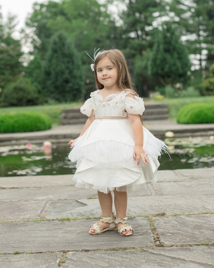 Constanza White Feather Hair Clip - Petite Maison Kids