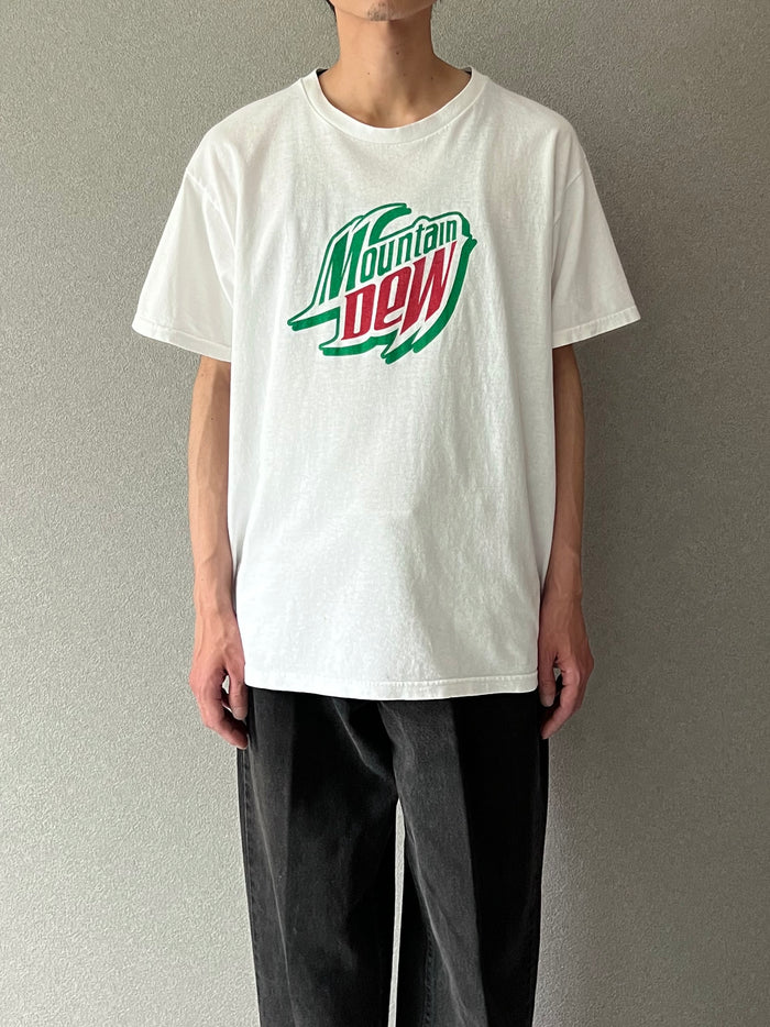 00's Mountain Dew print t-shirt