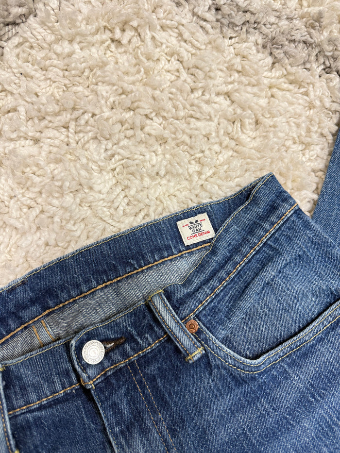 Levi’s White Cone 541 Jeans (34x31)