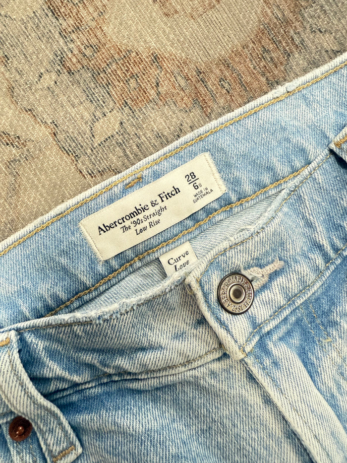 Abercrombie ‘90s Straight LR Jeans (28x28)
