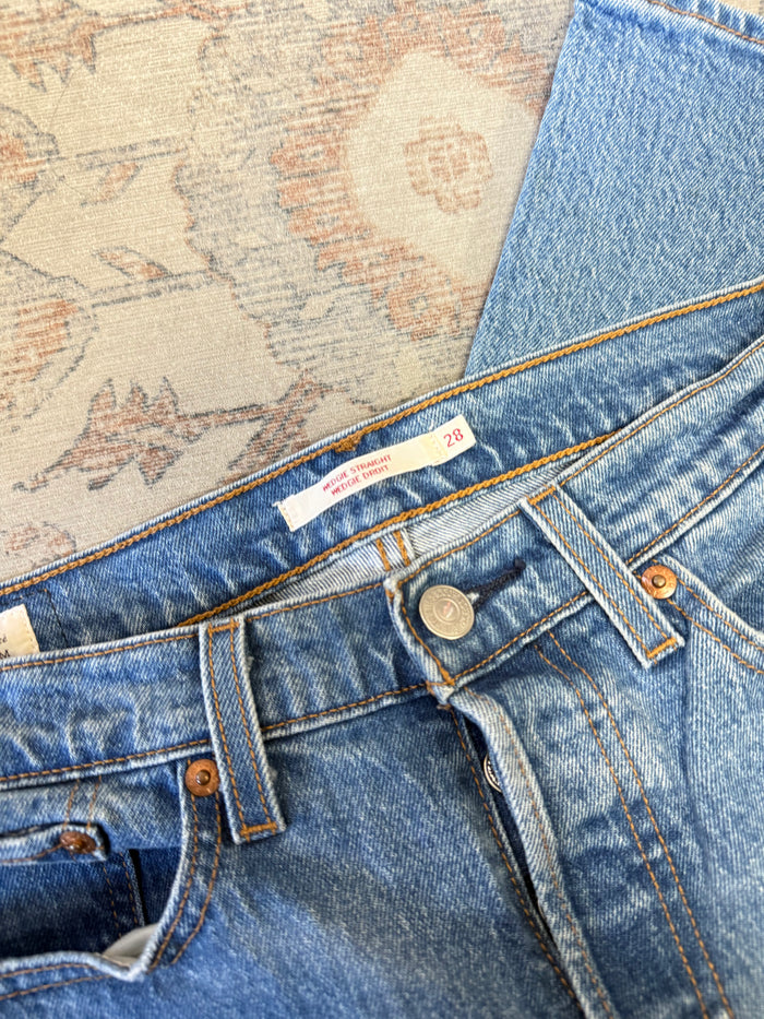 Levi’s Wedgie Straight HR Jeans (28x26)