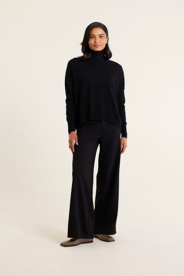 A Polo Bay Cashmere Sweater In Black