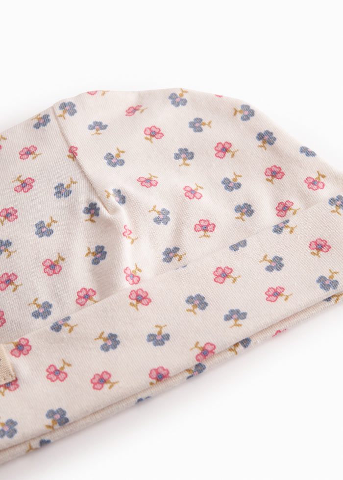 Newborn baby hue with flower pattern