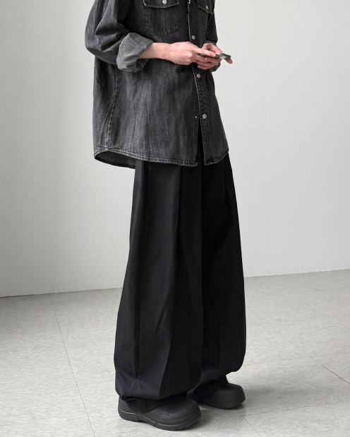 Balloon Wide Trousers