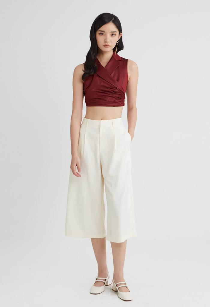 Collared Ruched Top