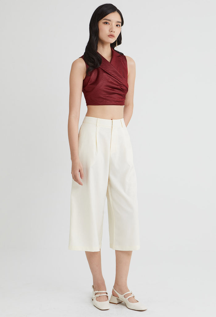 Collared Ruched Top