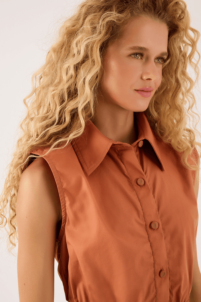 Cropped Shirt