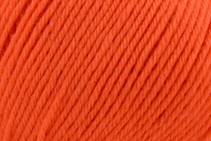 Deluxe Bulky Superwash Yarn Universal Yarn 902 Autumn Orange