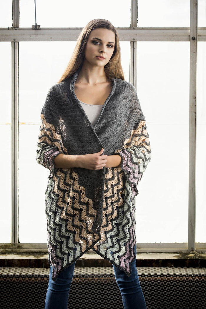 Gradiate Shawl Kit Fibra Natura Gradiate Shawl Gray - Grad02 #options_gradiate-shawl-gray-grad02