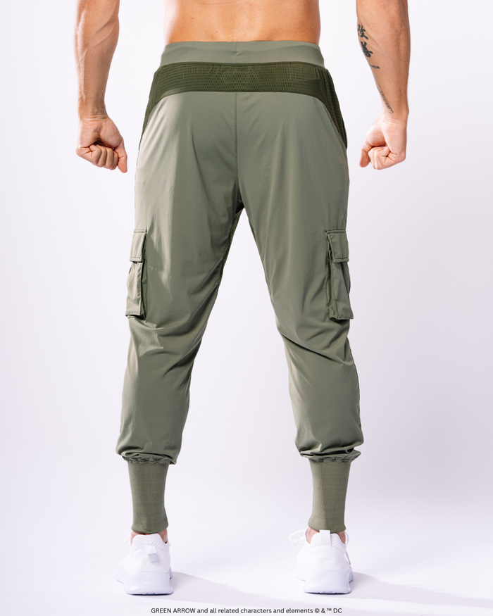 GREEN ARROW™ Light Performance Cargo High RibJoggers