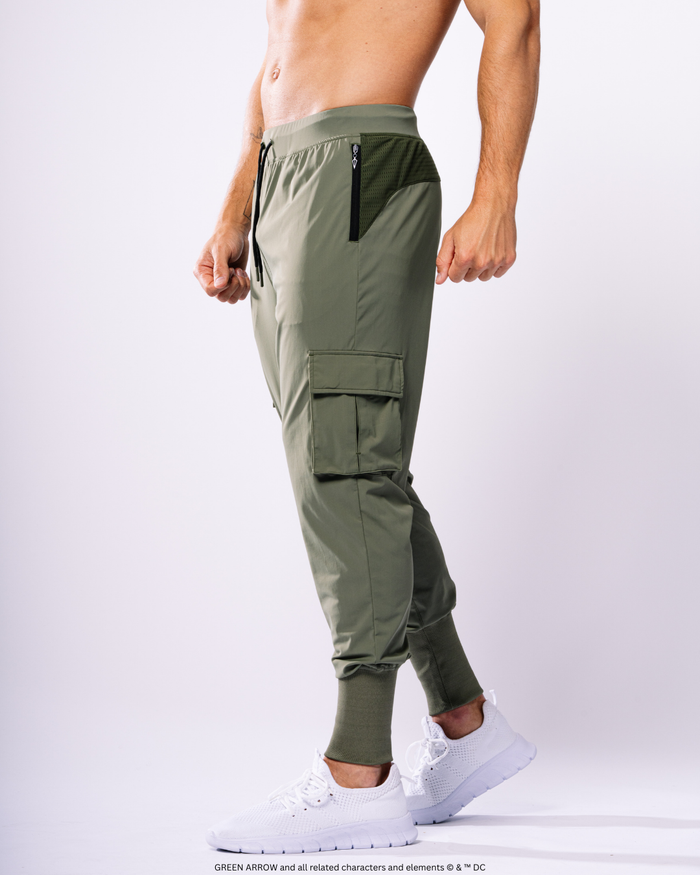 GREEN ARROW™ Light Performance Cargo High RibJoggers
