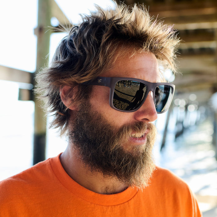 I-SEA CLOUDBREAK Wrap Polarised Sunglasses - Grey/Smoke
