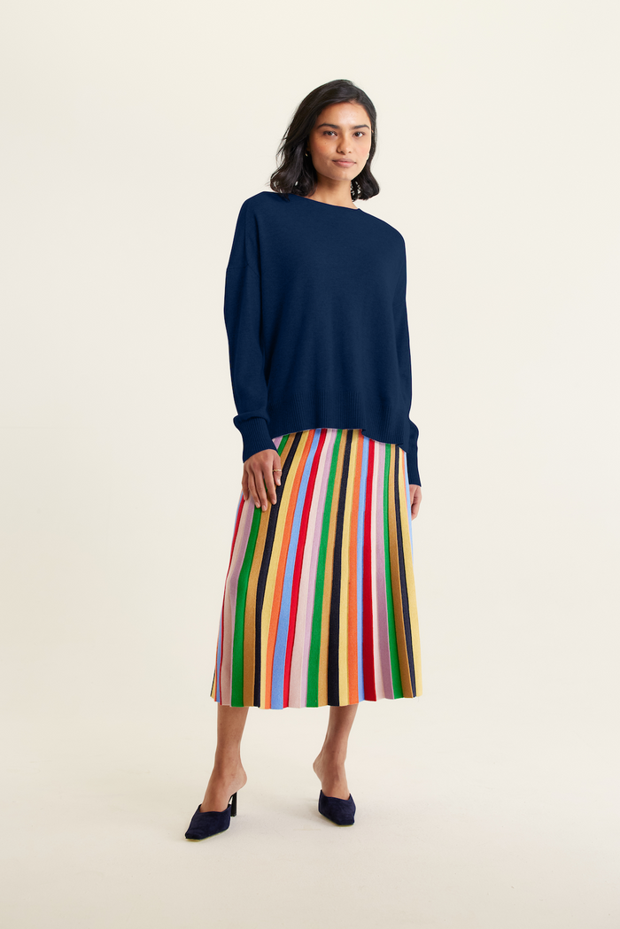 Iris Cashmere Crew Sweater In Midnight Navy