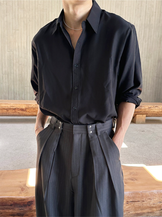 Minimal Fluid Shirt
