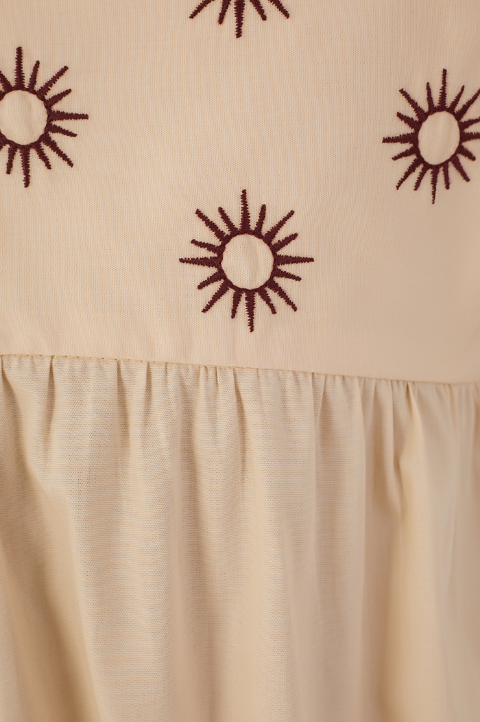 Off-White Embroidered Sun Sleeveless Maxi Dress_7