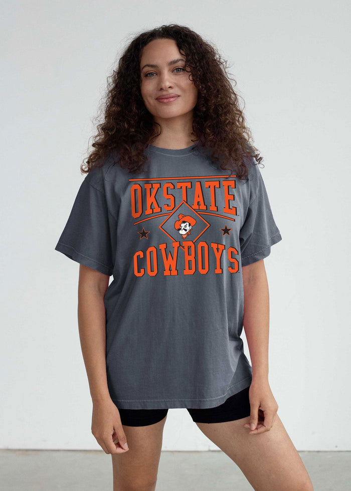 Oklahoma State Cowboys Women's Smoke Oversized Salt wash cotton T-Shirt with short sleeves, worn out look, crew neck and drop shoulders