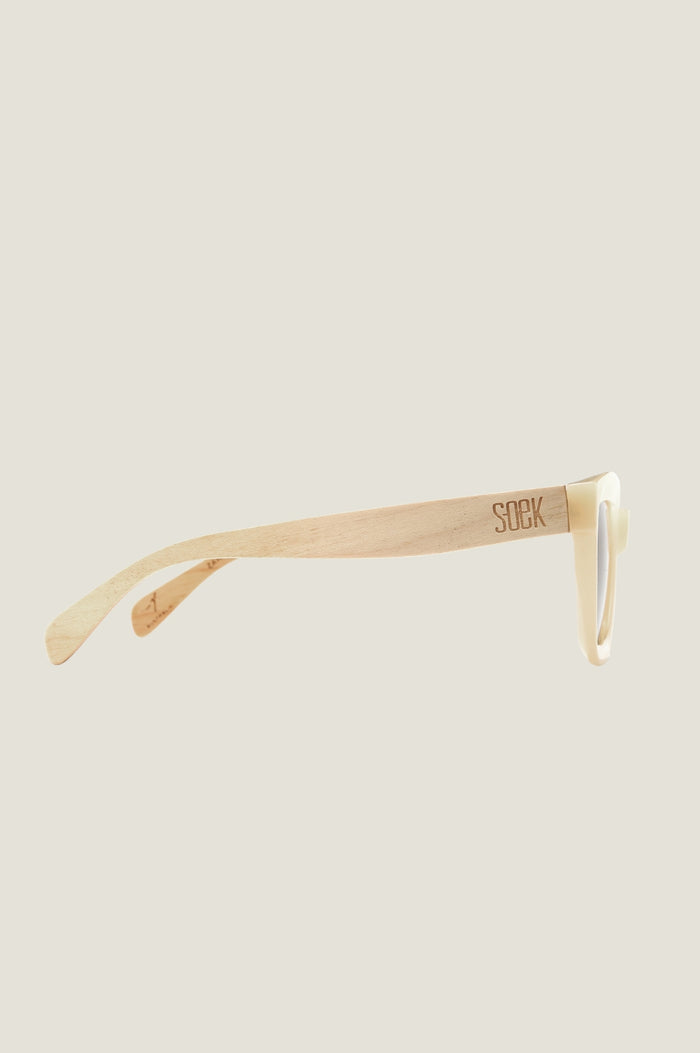 SOEK Zahra Nude Sunglasses | Nude - Aspiga