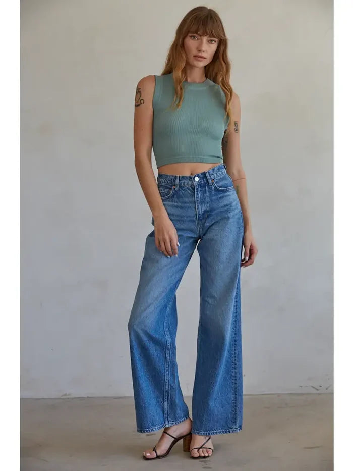 The Knit Seamless Ribbed Round Neck Sleeveless Top