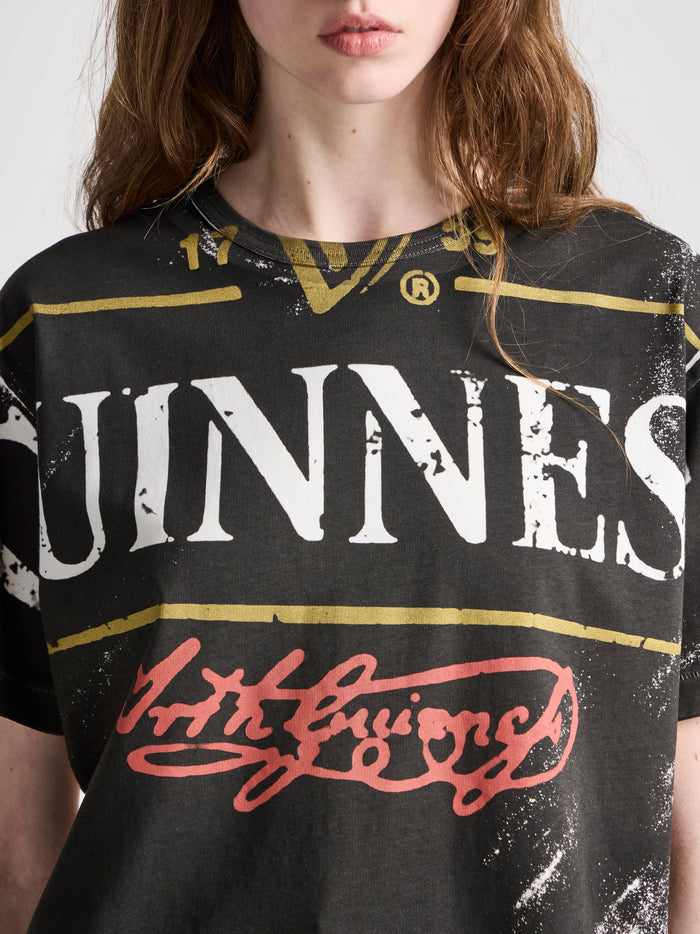 Unisex JW ANDERSON X GUINNESS BOTTLE TOP PRINT T-SHIRT IN BLACK