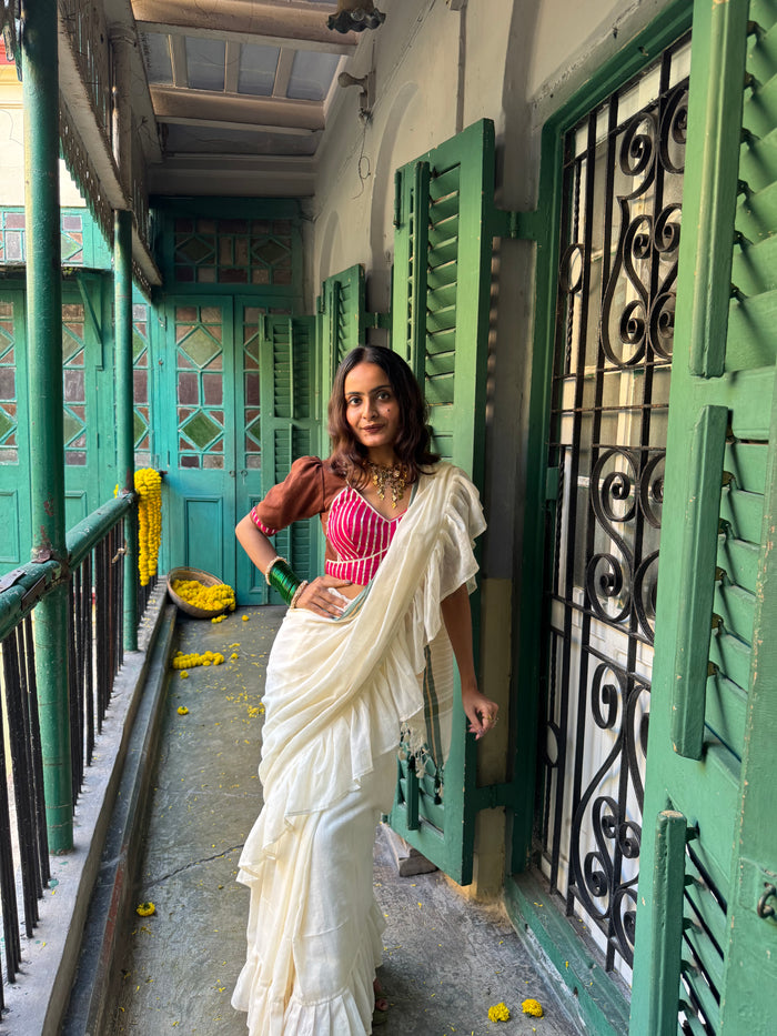 WHITE RUFFLE RANI